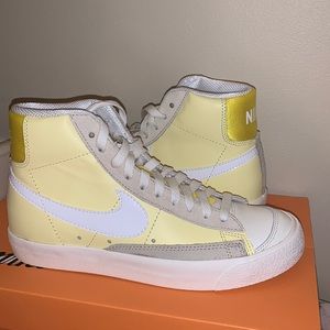 Women’s Nike Blazer Mid ‘77